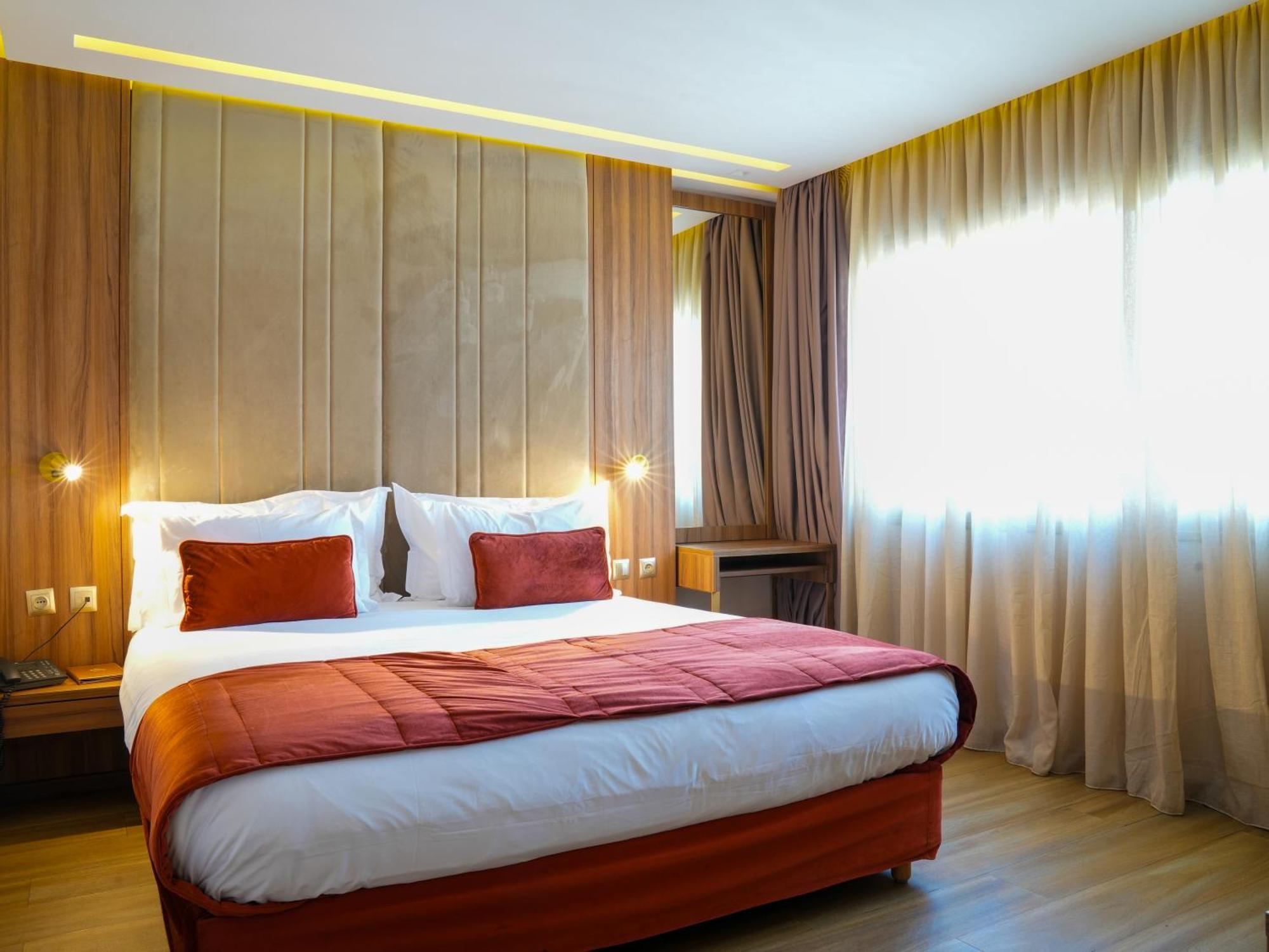 First Suites Hotel Rabat Exterior foto